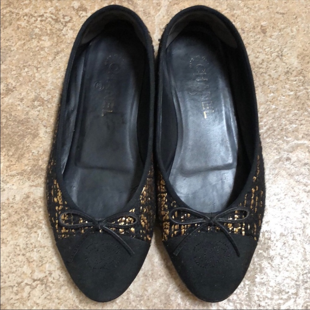 💯 Authentic Chanel Ballet Flat shoes size 39